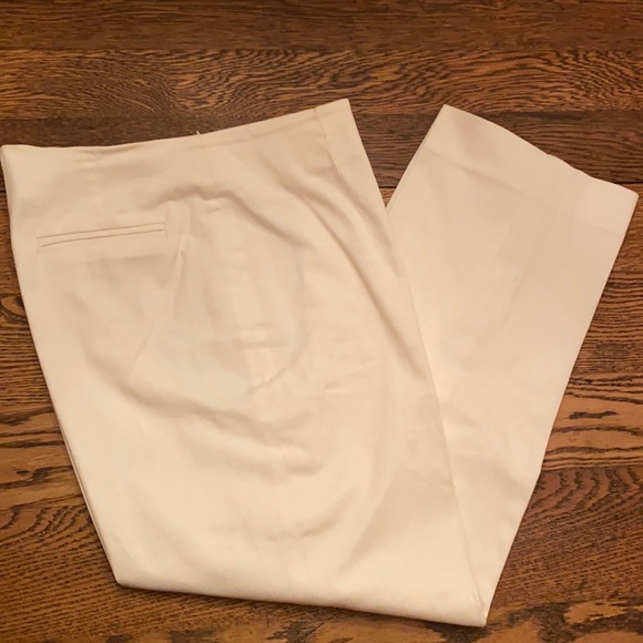 Creamy White Side Zip Capris - Picture 1 of 6